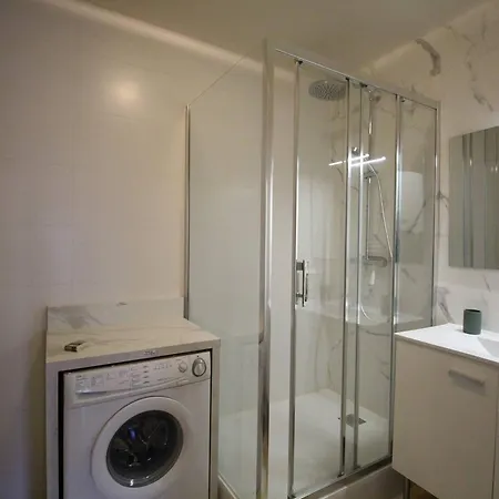 Apartmán T3 Duplex 4/6 Pers, Parking Gratuit, Confort Moderne - Fr-1-313-238 Bagnères-de-Luchon