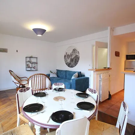 T3 Duplex 4/6 Pers, Parking Gratuit, Confort Moderne - Fr-1-313-238 *